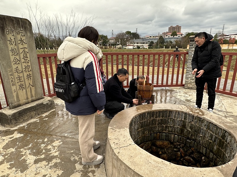 红色探源 球信网再出发——2022年度球信网资源优秀员工瑞金之旅 (2) - 副本
